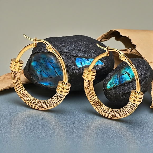 Trendy Chic 18K Gold Plated Stainless Steel Textured Mesh Hoop Earrings - Picture 12 of 14